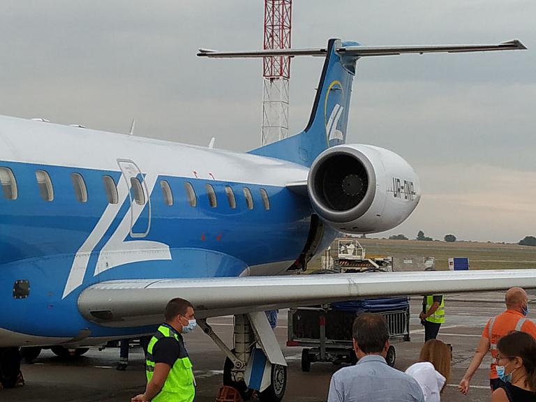 ��������� ������ �� �������� Embraer ERJ-145